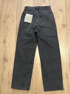 EVERLANE- The Way High Jean Crop Leg